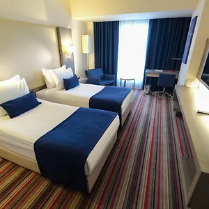 ramada-plaza-izmir.hotelsofizmir.com/