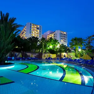 fantasia-hotel-de-luxe-kusadasi.kusadasihotels.org/